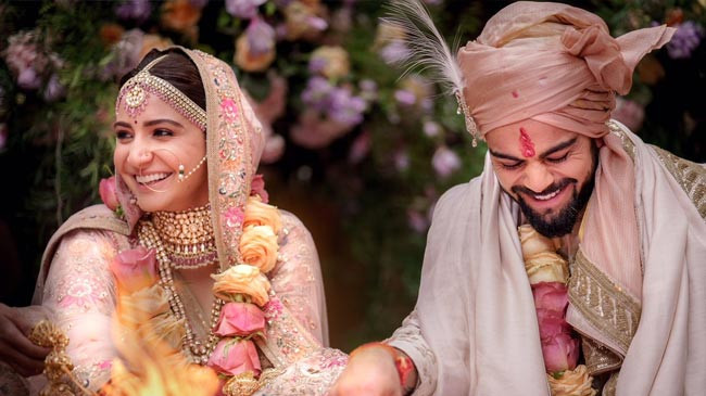 Here's what Anushka Sharma and Virat Kohli gifted guests at their wedding Here's what Anushka Sharma and Virat Kohli gifted guests at their wedding