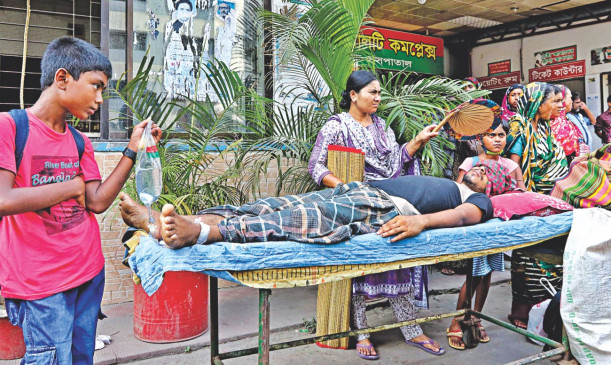 Ambulance Crisis at DMCH: Patients take the brunt