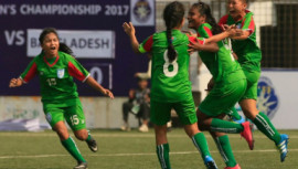 Bangladesh girls celebrate