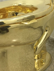 Gold toilet, Guggenheim museum, New York,
