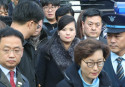 NKorea teams arrive in South 