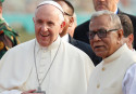 Take 'decisive' int’l step to end Rohingya crisis: Pope