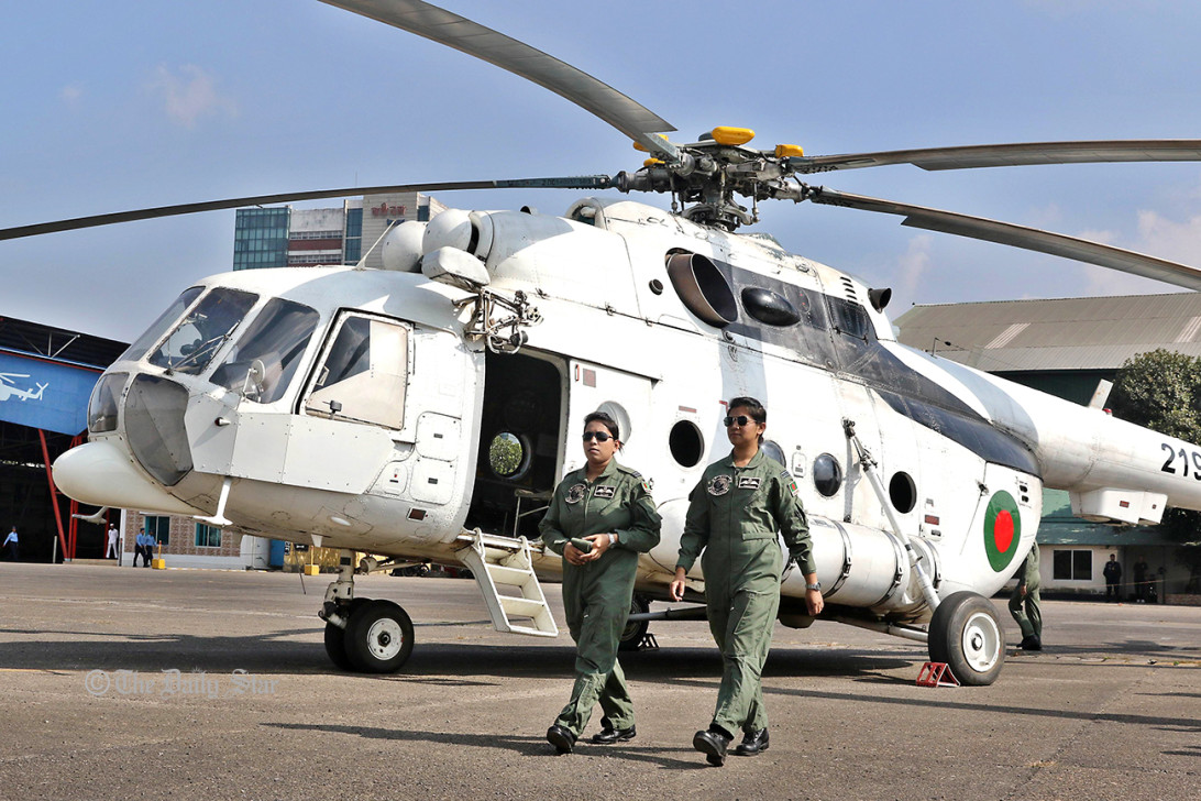 Bangladesh first female pilots