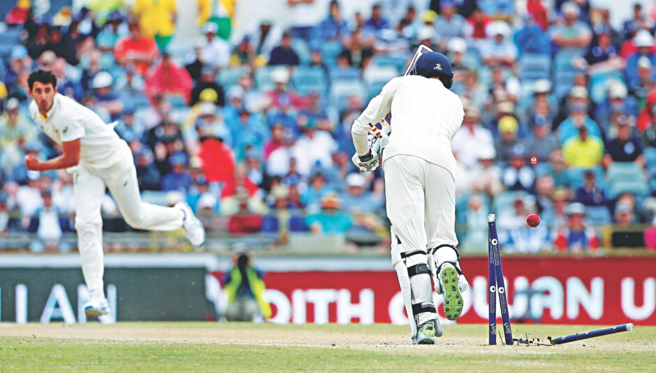  Mitchell Starc