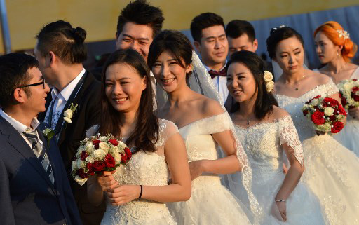 Fifty Chinese couples 