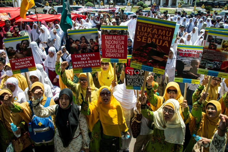 Rohingya refugees Rohingya refugees