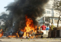 ‘27 hurt, 70 vehicles vandalised’ in BNP-cops clash