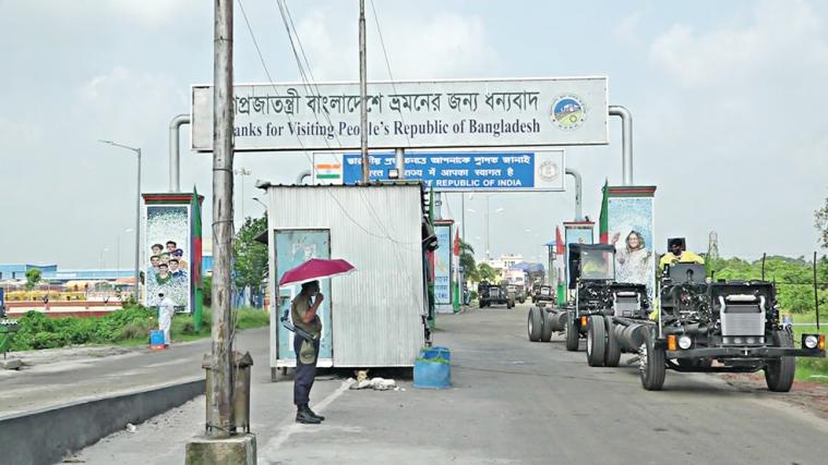 Trade through Benapole to be suspended for 5 days for Durga Puja