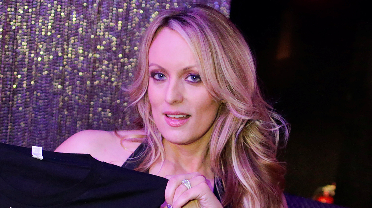 Adult-film actress sues Trump over 'hush agreement'