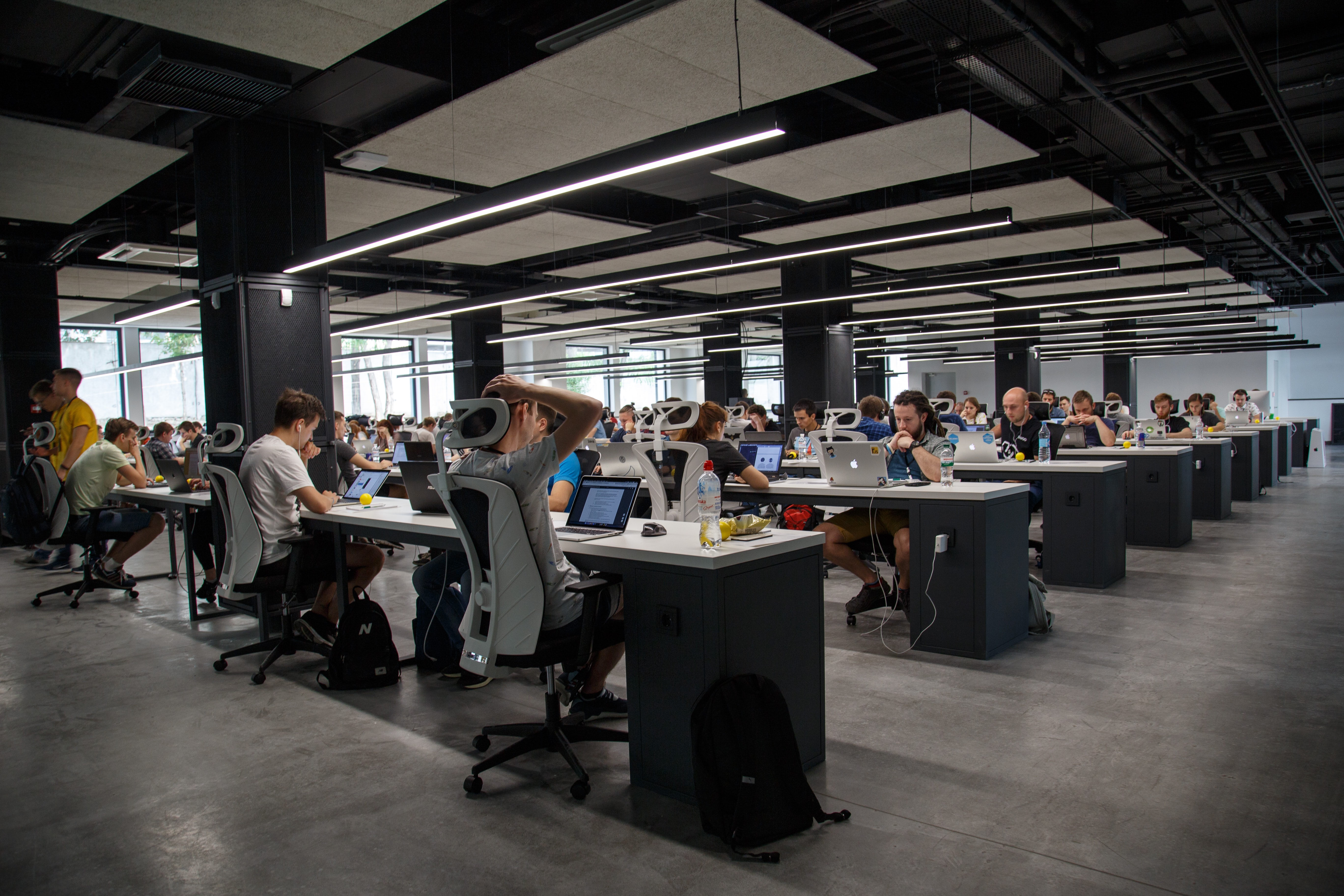World's largest trial of 4-day work week begins in the UK