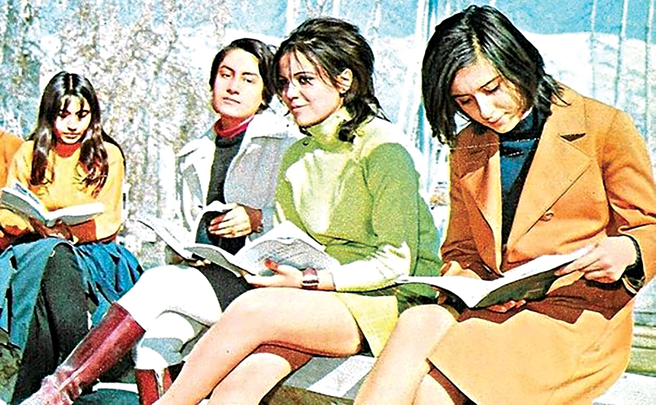 Challenging the essence of Iranian regime