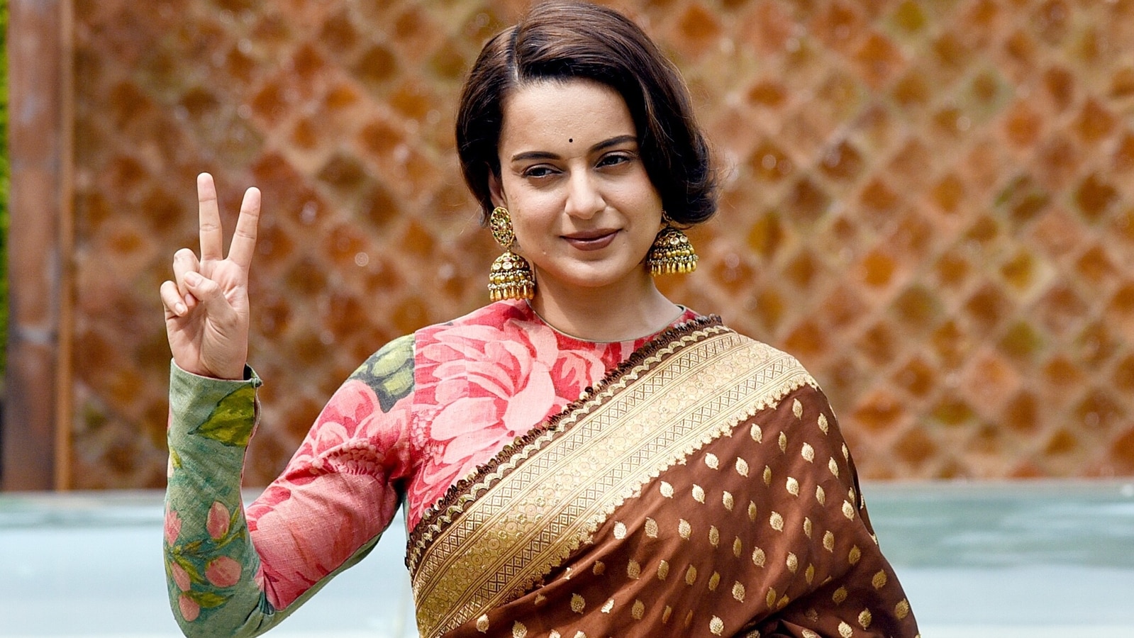 Kangana returns to Twitter