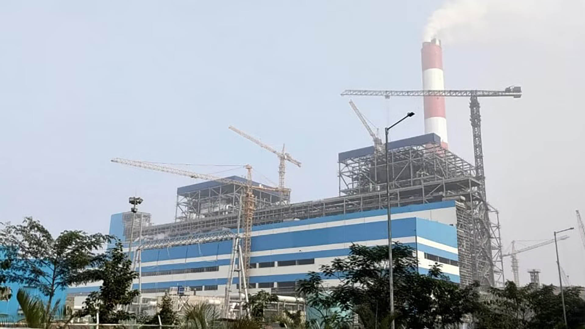 Tripped line halts power supply from Adani