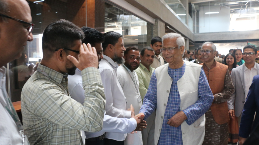 Yunus returns.jpg