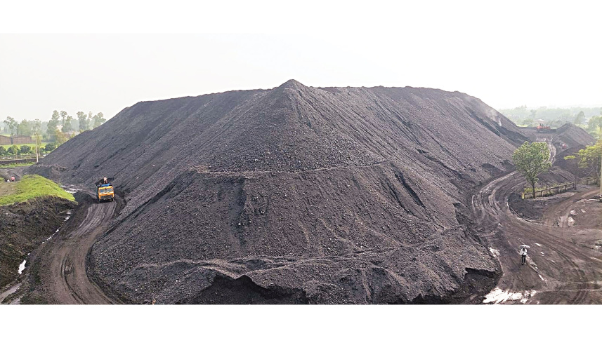 Barapukuria-mine-yard.jpg