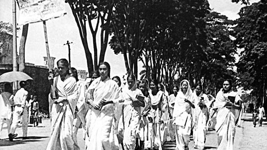 1952 women 1.jpg