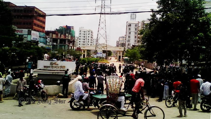 Police lob tear gas