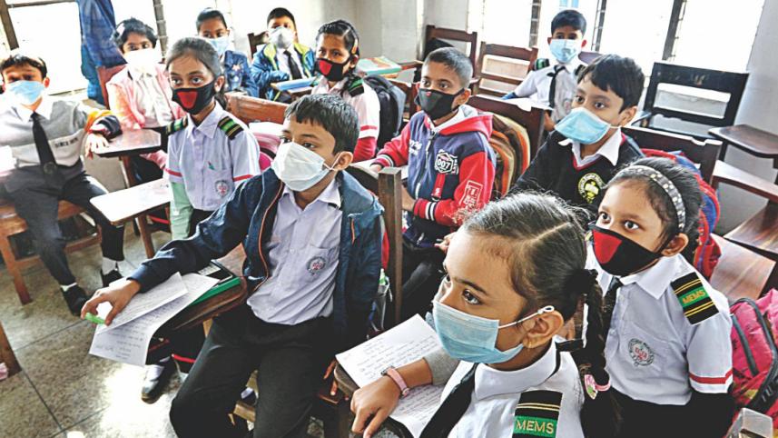 School-student-mask.jpg