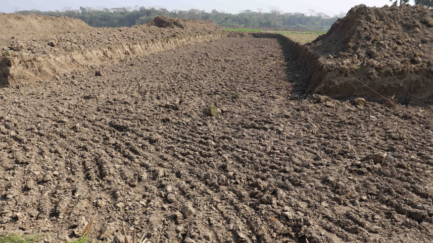 UNO-foils-illegal-brick-kiln.jpg