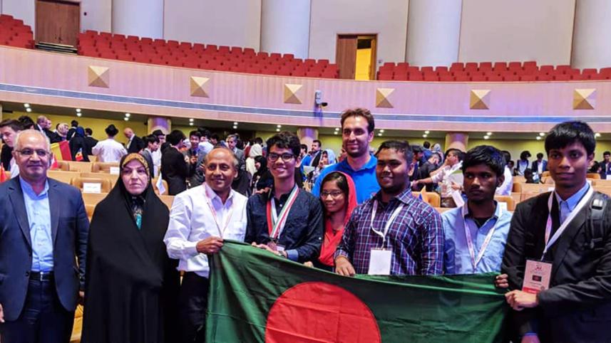 Bangladeshi student Auddithio Nag wins bronze in International Biology Olympiad 2018