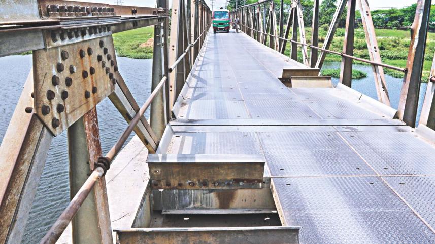 Bailey Bridges.jpg