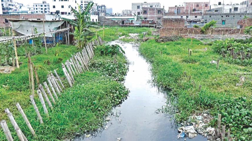 Baishteki canal.jpg