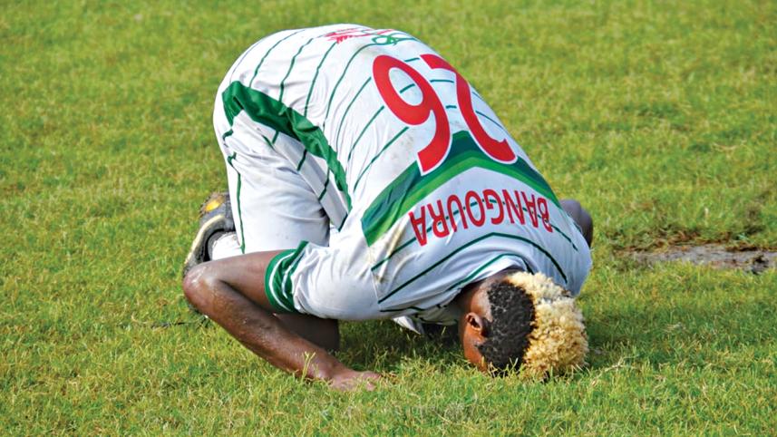 Bangoura.jpg