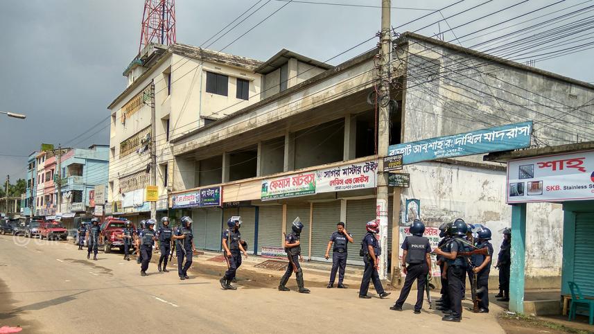 borohat-swat-strike-nasir-wb.jpg