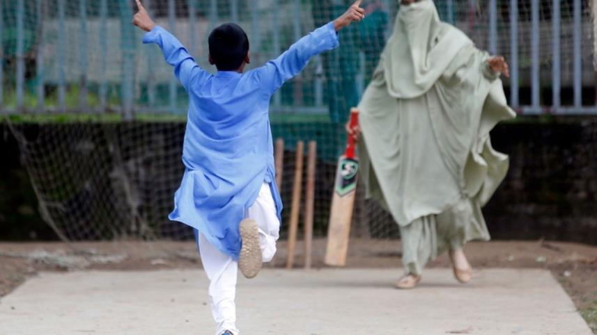 burqa-motherhood.jpg