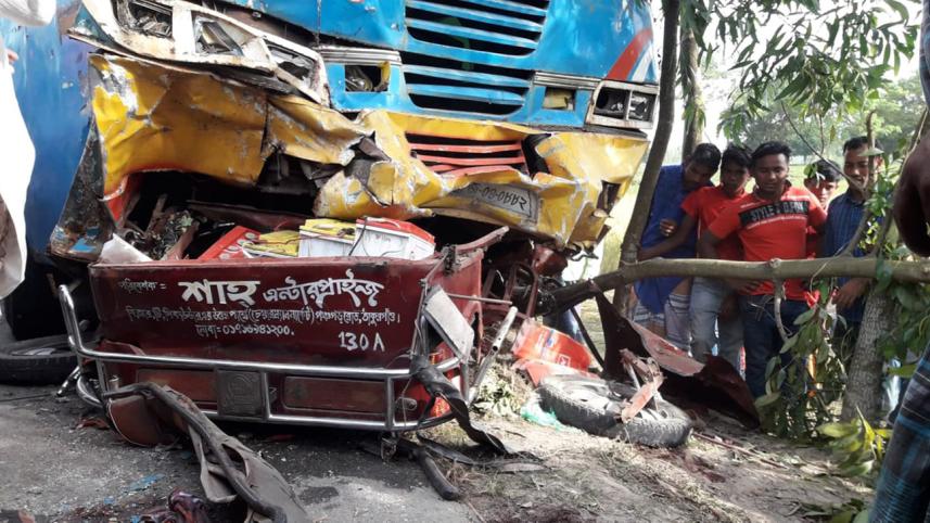 bus-accident-web.jpg