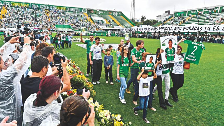 castros funeral.jpg
