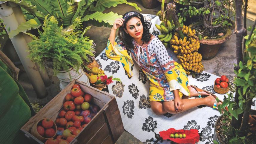 Deshi Fruits Galore