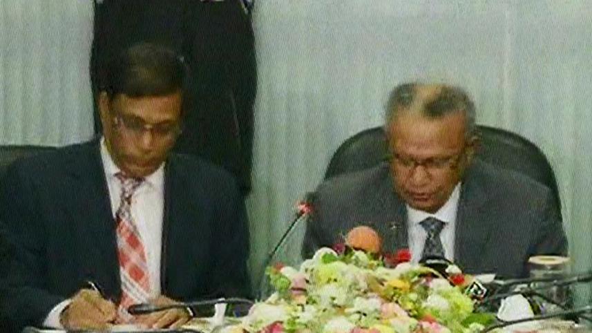 Expatriate-minister-wb.jpg