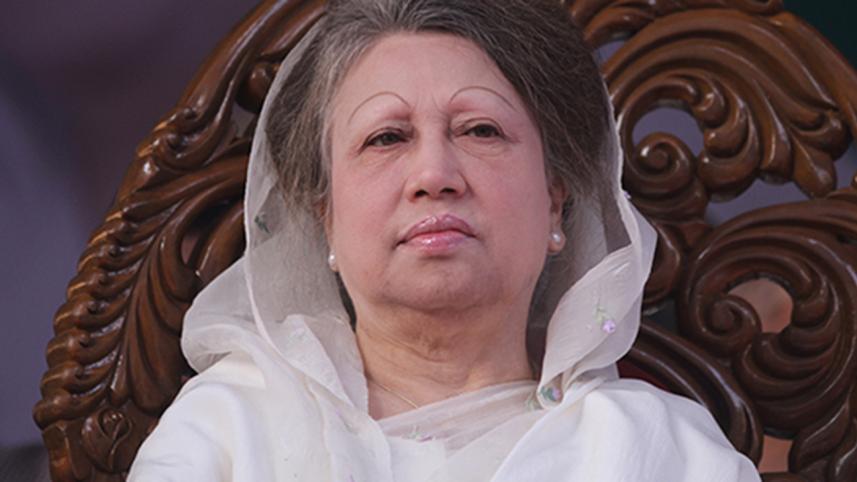 BNP, politics, Khaleda Zia, Bangladesh, political situation, Jamaat-e-Islami, arson attack, arson cases, Dhaka, Gulshan, 