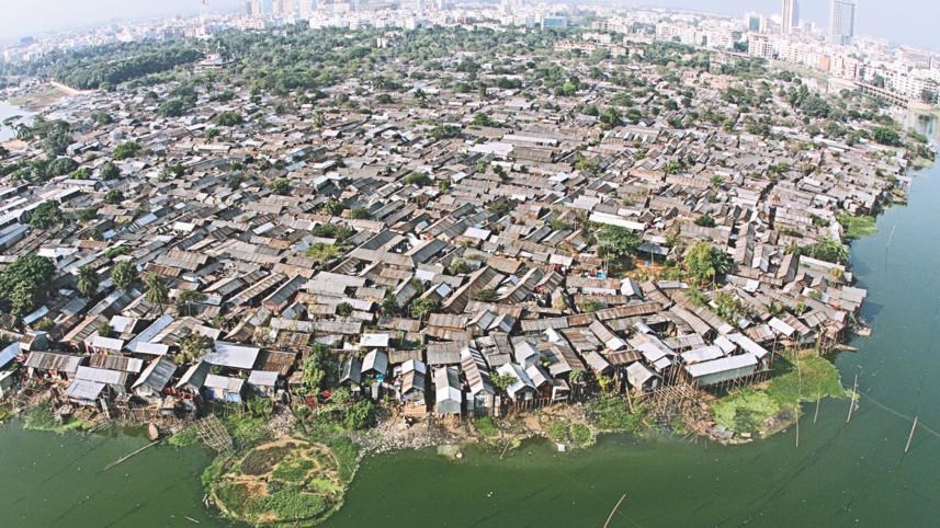 Korail-slum-social-distancing.jpg
