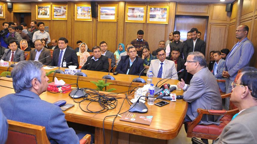 Law-Minister-wb.jpg