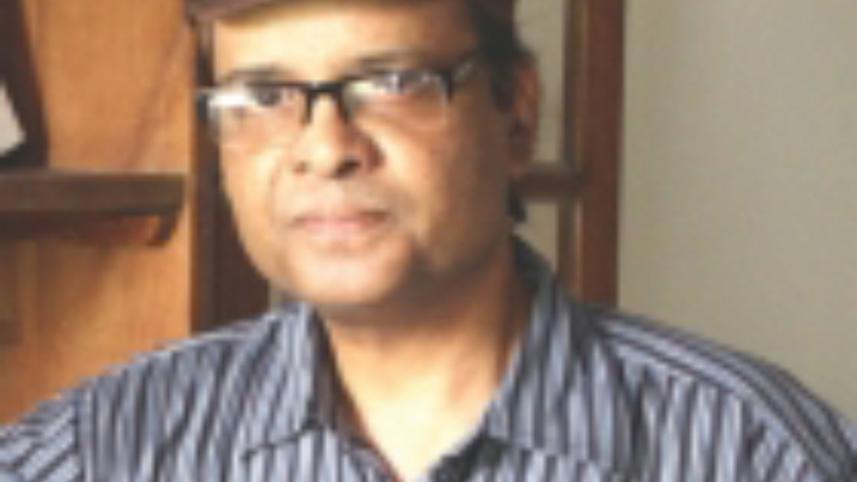 M.M. Akash