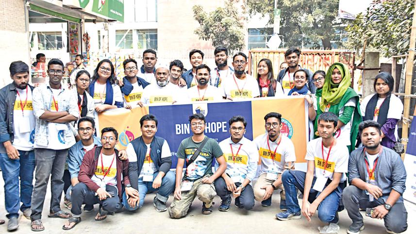 Members-and-volunteers.jpg