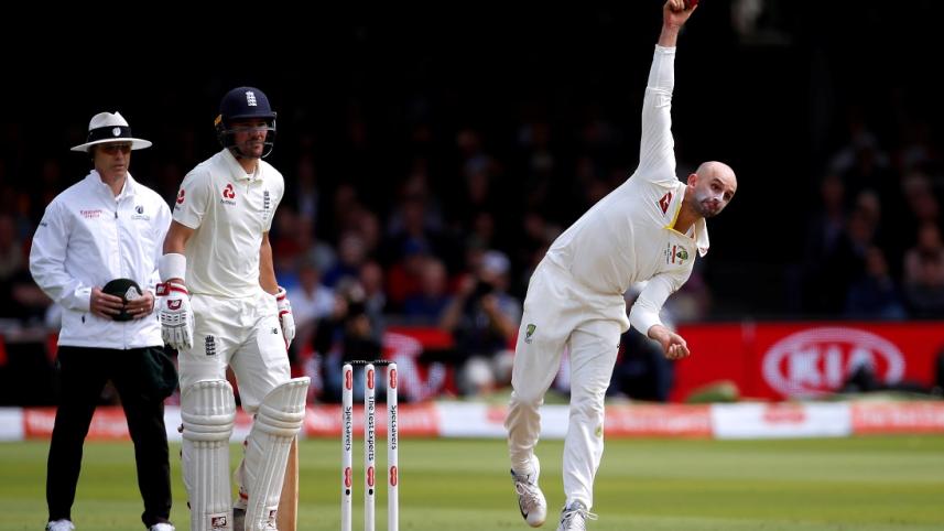 Nathan Lyon.jpg