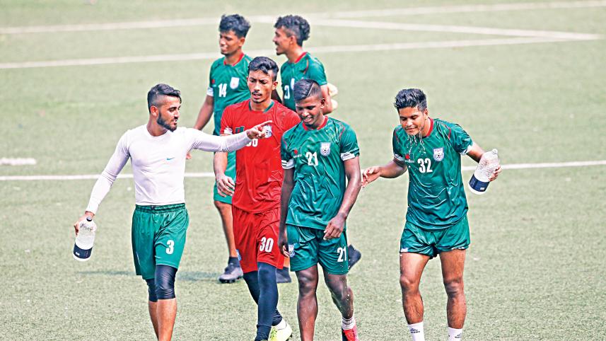 nepal-football.jpg