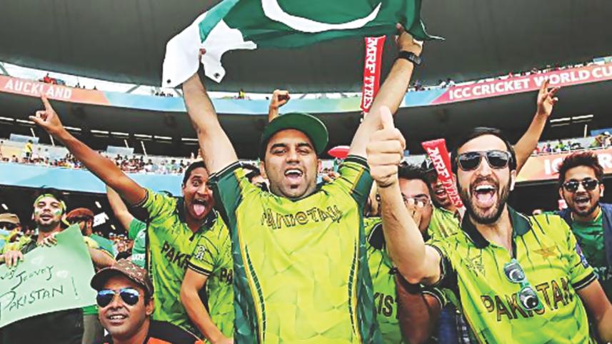 pak fanzz.jpg