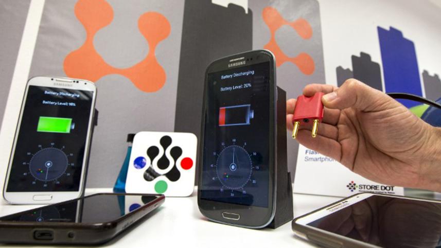 phone-battery-afp-wb.jpg