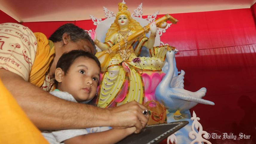 puja 4_Prabir.jpg