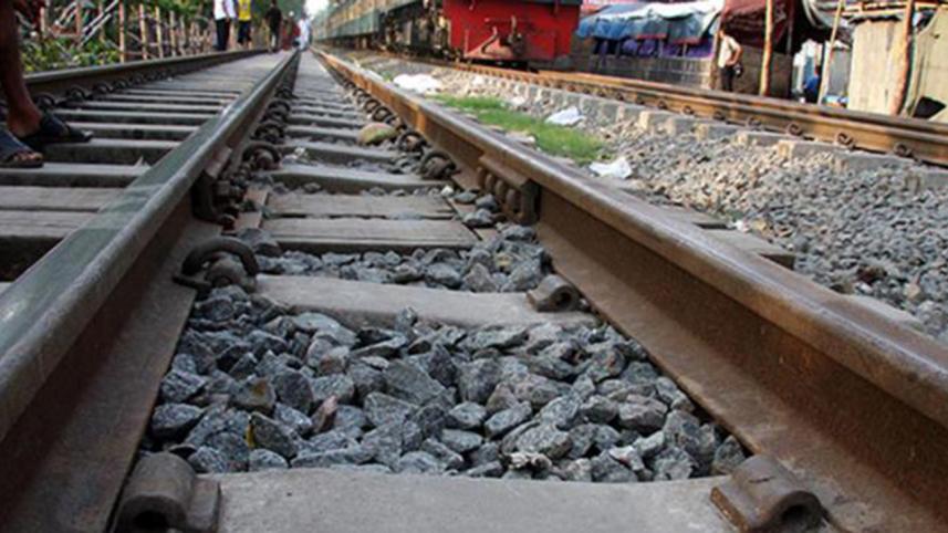 Trains collide in Chaudanga