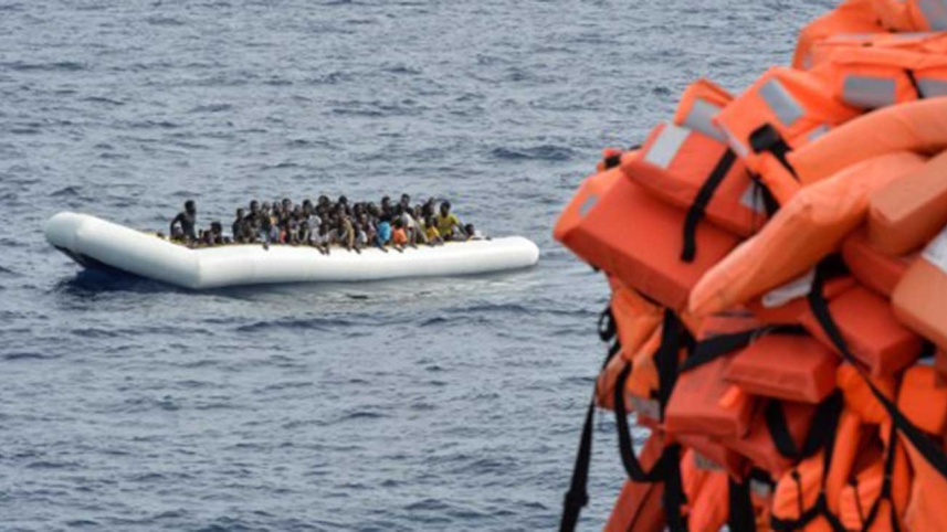 Refugees-1WB.jpg