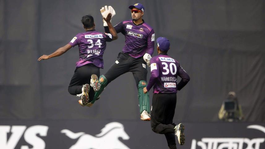 Rubel Hossain jump.jpg