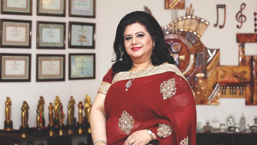 runa laila.jpg