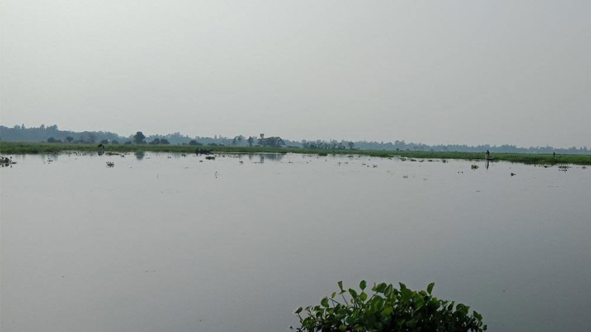 santhia.jpg