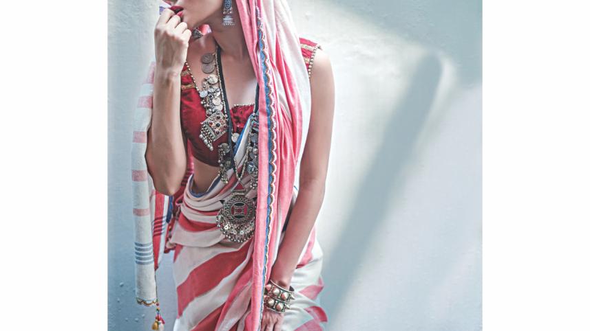 Sari.jpg