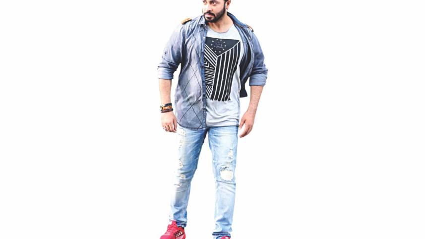 shakib khan.jpg
